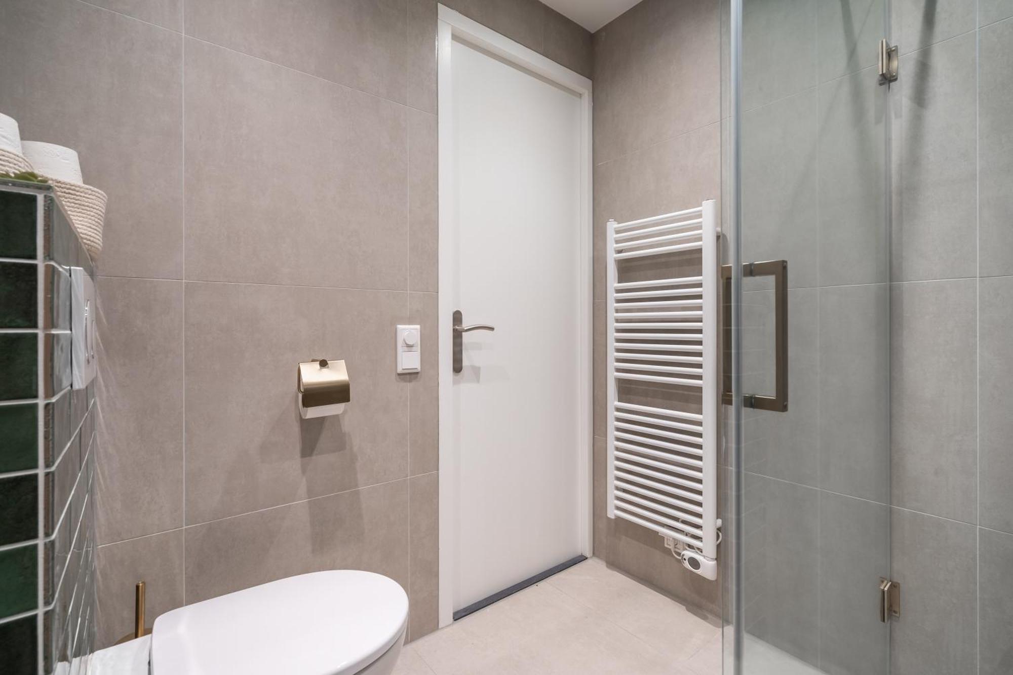 Luxury Fully Equipped Studio - Centrally Located Apartment Huizen Bagian luar foto