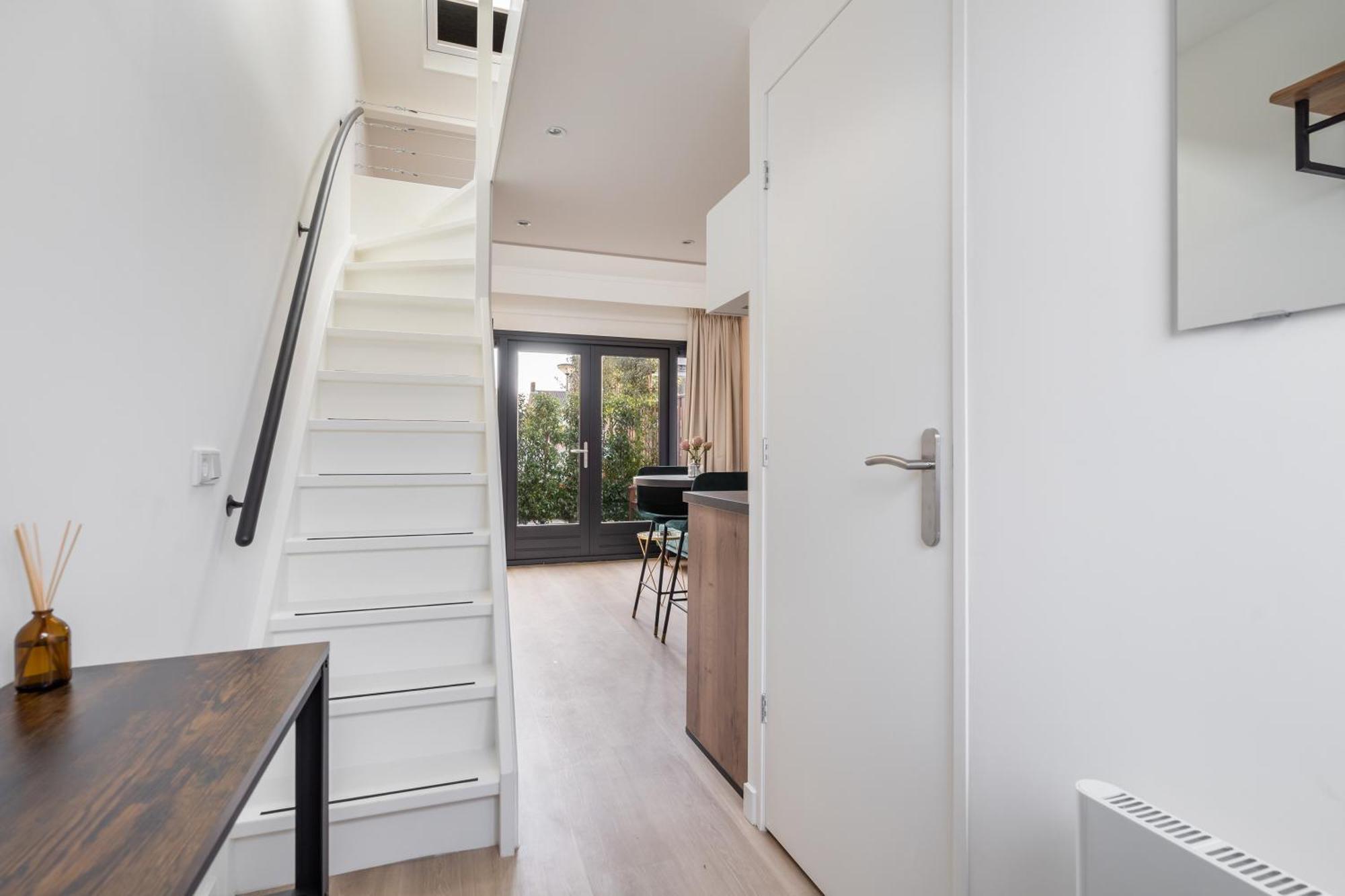 Luxury Fully Equipped Studio - Centrally Located Apartment Huizen Bagian luar foto